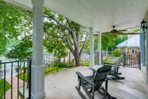 Private Lakefront Retreat - Image 4
