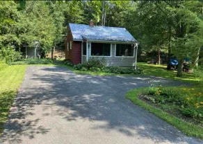 Cozy Creekside 2 BR in Juniata County - Image 2