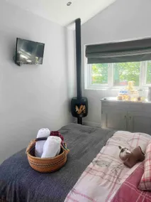 Fox Cottage, 1 bedroom guesthouse in Sheffield - Image 3