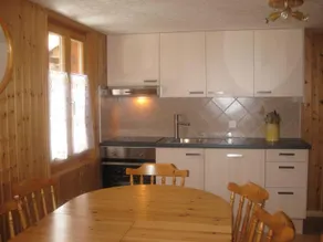 Cottage in the heart of the village - Image 4