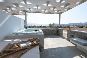 Aelia Suites - Image 3