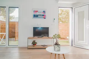 Beautiful apartment with terrace – sleeps 4 - Image 5