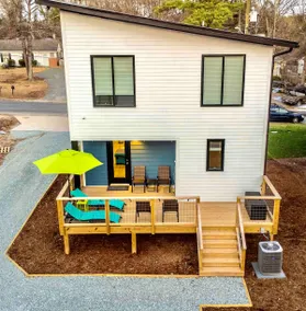 ⭐️ MODERN DURHAM RETREAT ⭐️ 🐕📚🏊‍♀️🏙🏥🛍🏟🍔🥂 CLOSE - Image 5