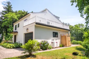 Water View Modern Villa 8 minutes to Newport, Sleeps 8,Near Beaches! WiFi - Image 3