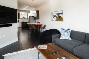 Capitol View Condos by One Fine Bnb - Paramount - Image 4
