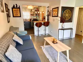 Charming Artist Condo close to the Beach - Image 2