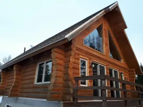 Log cabin in Charlevoix, La Malbaie - Image 2
