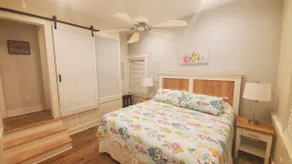 Randall Cottage - 3miles to Sullivans Island Beach - Image 5