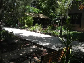 The Hideaway-Private Garden Studio - Image 2