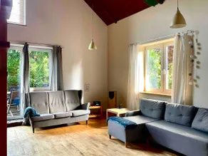 Charming house and free parking - Image 3