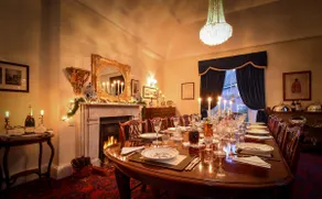 Nile Lodge House, Galway City, Sleeps Up To 10 - Image 2