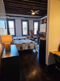 Lodging on Plum~The Native Room - Image 2