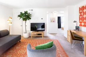 B1- Appartement 2 chambres inspiré du milieu du siècle avec accès aux sources chaudes hors site - Image 4