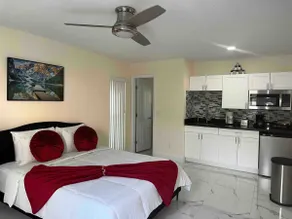 Getaway Suite - Image 2