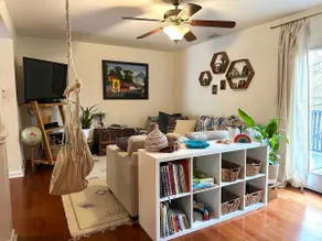 Boho Eclectic, Colorful 5-points Townhome - Image 5