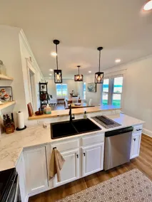 Scenic, waterfront home on Lake Pepin with HOT TUB - Image 4