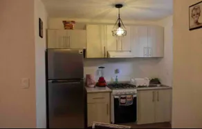 Comfortable apartment with a prime location - Image 5