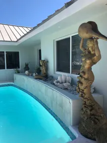Oceanfront mermaid house pool and dock - Image 4