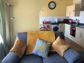 Whitegate 1st floor Apartment - Image 5