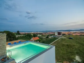 Villa Panorama with rooftop pool - Image 4