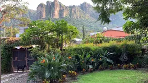Next to the mountain: La Casa de Tepoz - Image 4