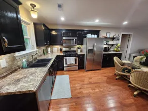 9. secluded 5 br at swan creek - Image 4