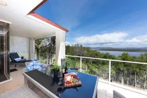 Booti Booti Chateau Lakeside - Image 2