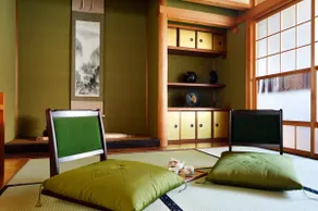 Hinoki house: Traditional machiya, walk to sights. - Image 2