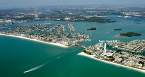 1 Bedroom Beach Apartment with Gulf View - Image 3