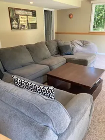 Clean, bright and quiet guest suite - Image 2