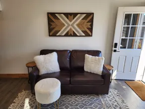 Adorable, private, pet friendly 1 bedroom cottage - Image 3