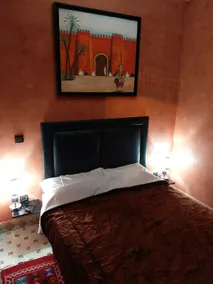 Spacious Appartment 100m from the Big Square - Image 3