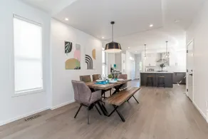 Newer House Near Southgate Main Floors sleeps 6 - Image 5