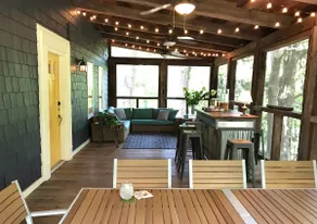 Walk to campus, Fresh 4BR w dreamy porches - Image 2