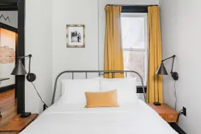 Massive 6BR & 4BA Private Duplex Townhouse Central - Image 5