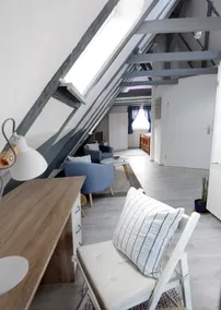 Guest room-Syke - Image 5