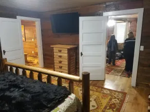 Cowboy Cabin in Mennonite Amish community - Image 3
