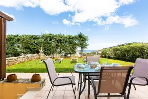 Karoti 3- 3 bedrooms in a complex with shared pool - Image 4