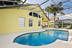 Lakeview Villa Private Pool 3 Miles to Disney - Image 3