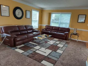 4 Bdr TH Near Historic Downtown Fredericksburg & Quantico Sleeps 8 more - Image 4