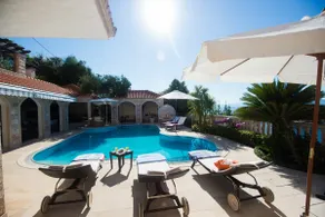 Luxury Villa Godi Star with private heated pool, staff - concierge service - Image 4
