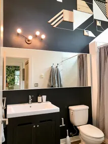 Modern Architect-designed House - Image 5