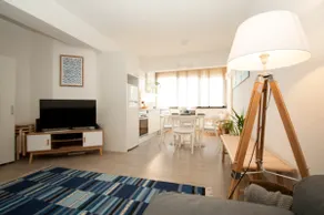 Modern 2-bedroom apartment on the Coast - Image 3