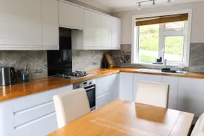 10 Glenconon cosy views of the magical Fairy Glen - Image 4