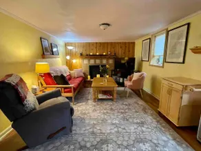 Super Host Cozy Cottage, A Sparkling 5 Star Gem! - Image 4