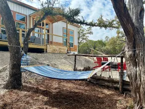 Three Oaks Cabin - Image 5