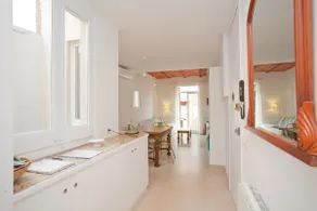 Proche Gaudi, appartement Gracia, Barcelone, WIFI, balcon, AC! - Image 4