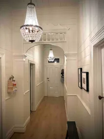 Charming Cottage: Town Centre Locale - Image 3