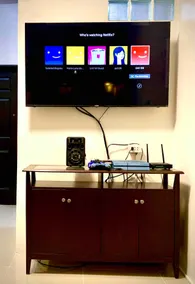 NatReds Minimalist LoftCondo w/FreeUse PS4&Netflix - Image 2