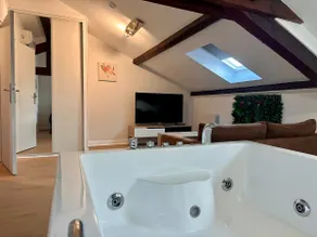 A4: Jacuzzi, air conditioning, thermal/Artem, ID check! - Image 4